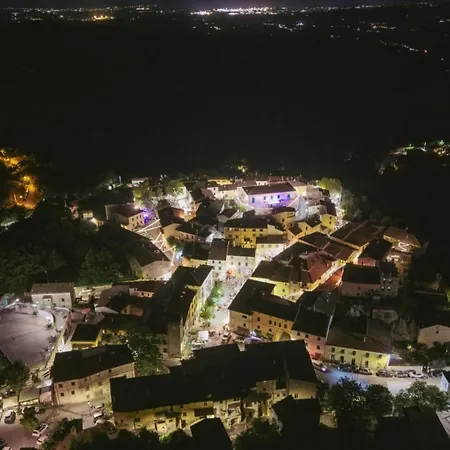 Simonetta Lejlighed Castellina Marittima